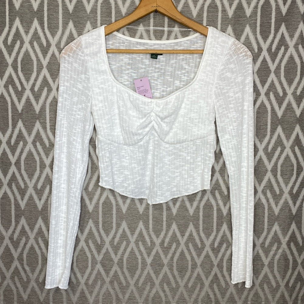 Wild Fable Long Sleeve Cop Top With Bodice Details Size: Medium